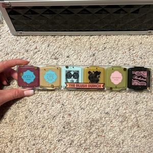 New Benefit The Blush Bunch Set